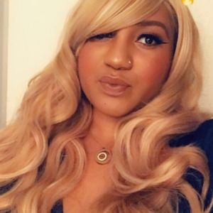 Meet your Posher, Tiara